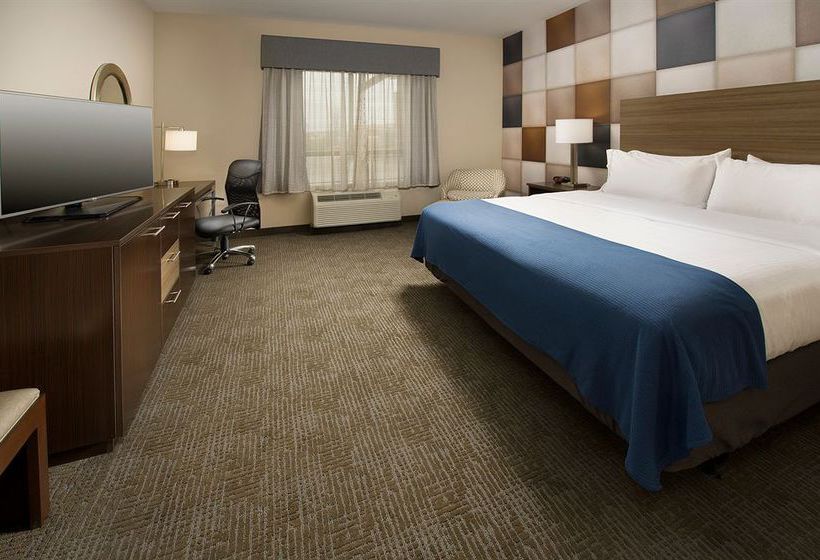 Hotel Holiday Inn Express & Suites Waco South  | Waco | Texas | United States 1