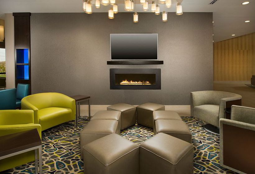 Hotel Holiday Inn Express & Suites Waco South  | Waco | Texas | United States 16