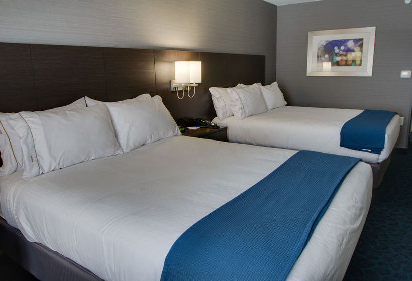 Hotel Holiday Inn Express & Suites Sidney  | Sidney | Ohio | United States 15