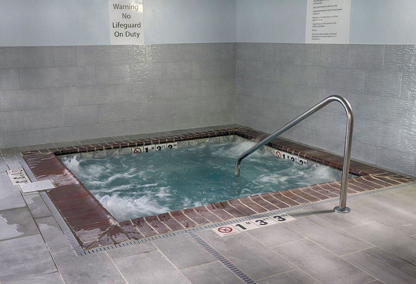 Hotel Holiday Inn Express & Suites Sidney  | Sidney | Ohio | United States 6