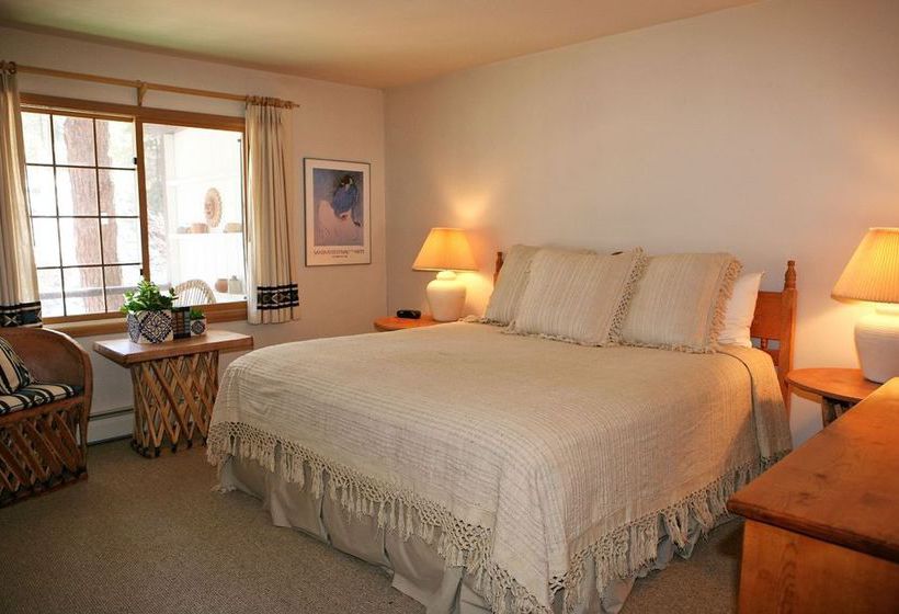 Hotel Fawn Valley Inn  | Estes Park | Colorado | United States 9