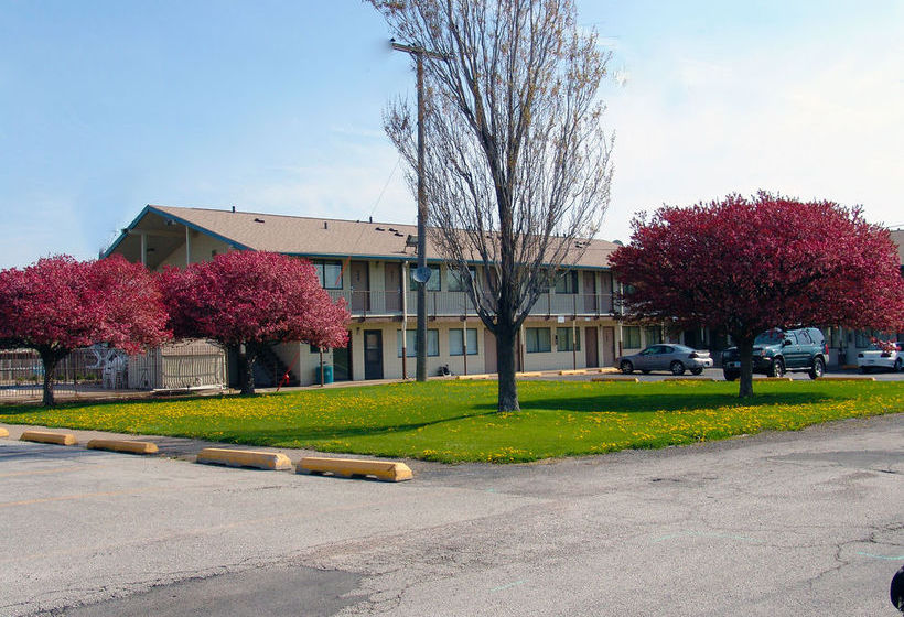 Hotel Quad City Inn  | Davenport | Iowa | United States 2