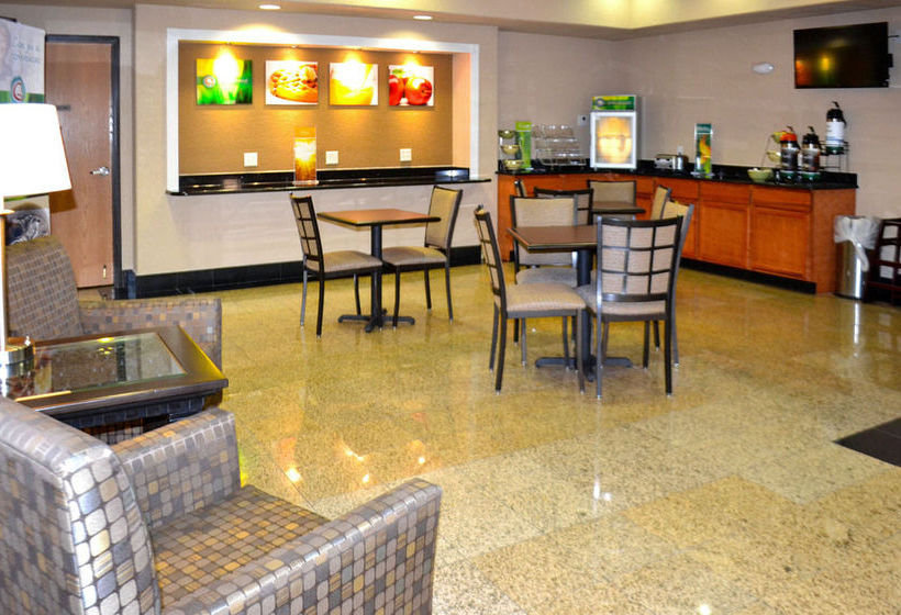 Hotel Royal Inn  | Killeen | Texas | United States 11