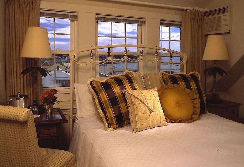 Hotel The Beach House Inn  | Kennebunkport | Maine | United States 12