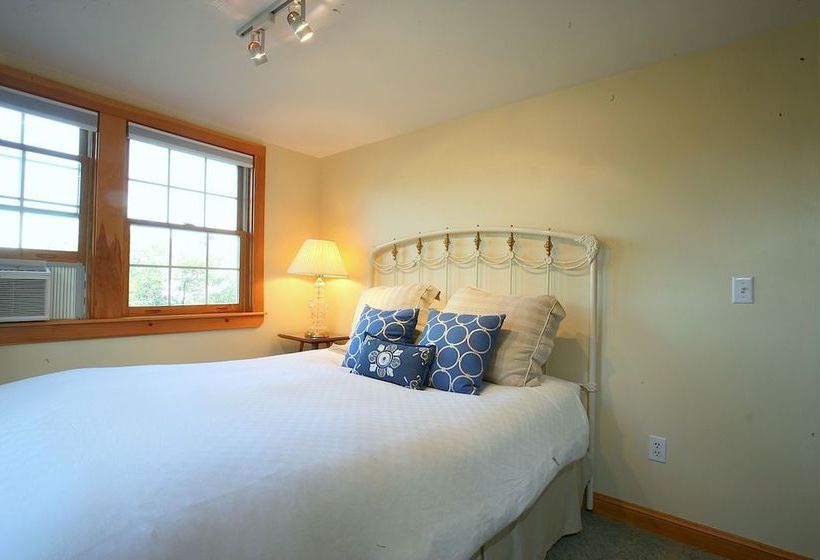 Hotel The Beach House Inn  | Kennebunkport | Maine | United States 20
