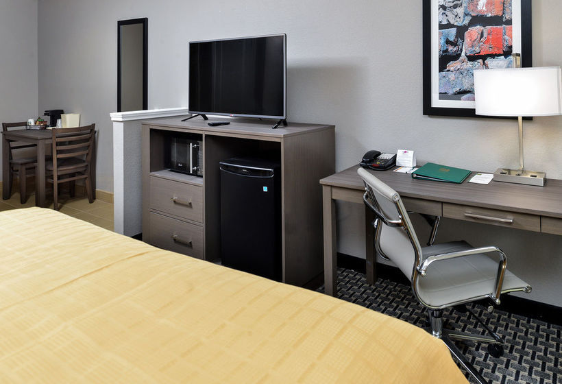 Hotel Quality Inn & Suites  | Cotulla | Texas | Hotel negli Stati Uniti 3
