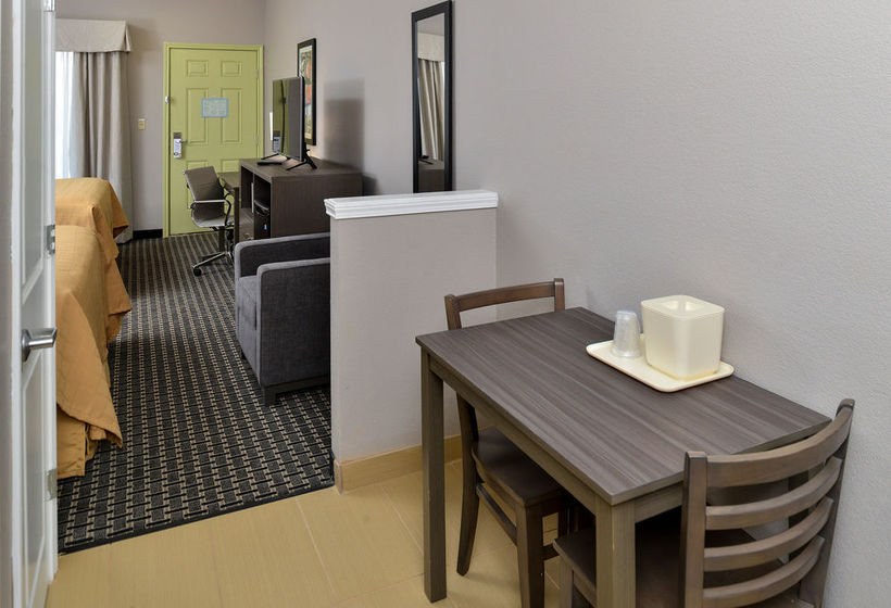 Hotel Quality Inn & Suites  | Cotulla | Texas | Hotel negli Stati Uniti 7