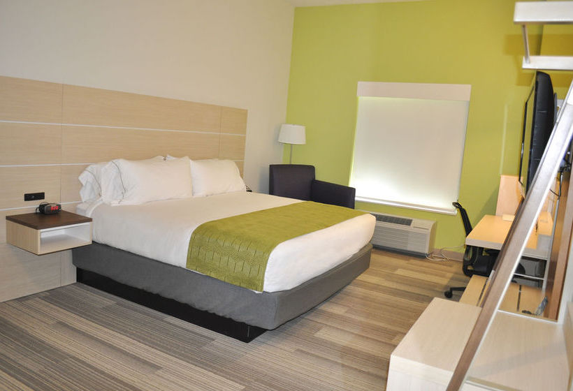 Hotel Holiday Inn Express & Suites Price 