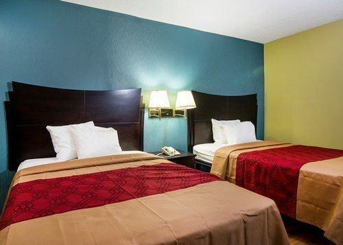 Hotel Suburban Extended Stay  | Selma | North Carolina | United States 3