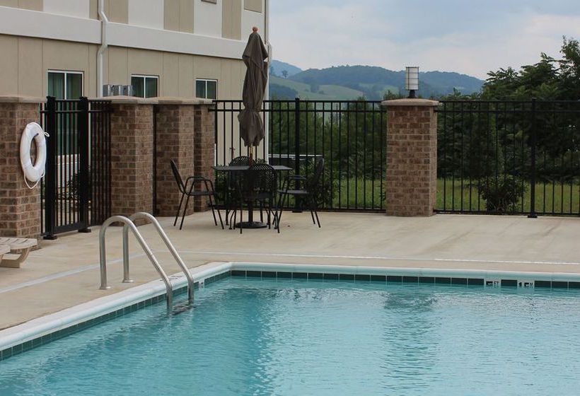 Hotel Holiday Inn Express & Suites Lebanon  | Lebanon | Virginia | United States 11