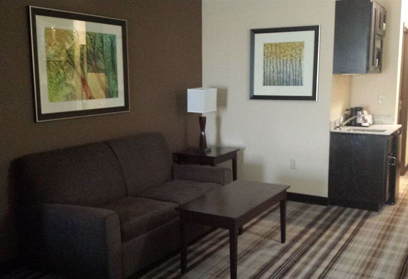 Hotel Holiday Inn Express & Suites Nevada  | Nevada | Missouri | United States 8