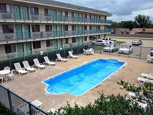 Motel 6 Dallas - Garland  | Garland | Texas | United States 9