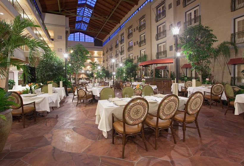 Hotel Woolley's Classic Suites - Denver Airport  | Aurora | Colorado | United States 18