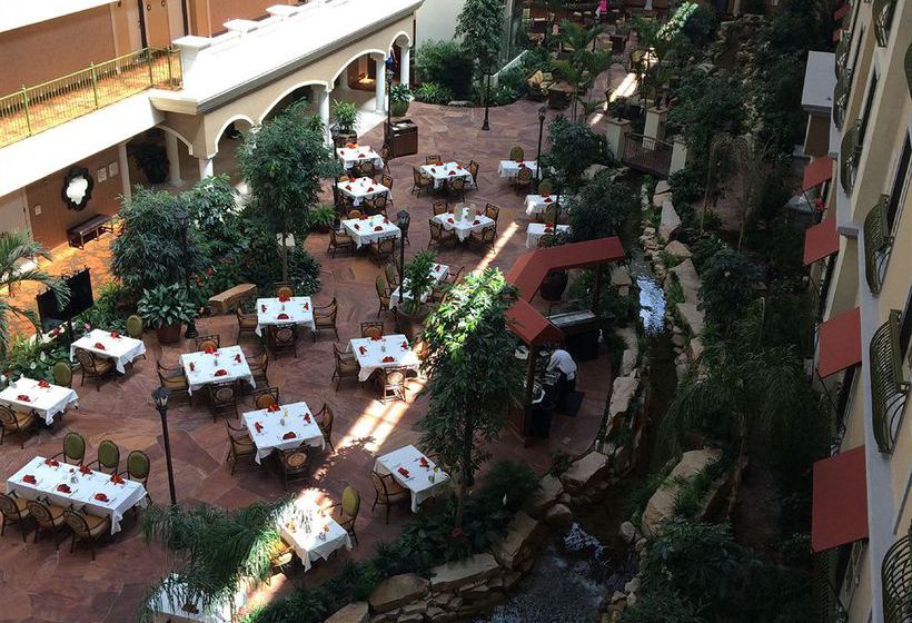 Hotel Woolley's Classic Suites - Denver Airport  | Aurora | Colorado | United States 5