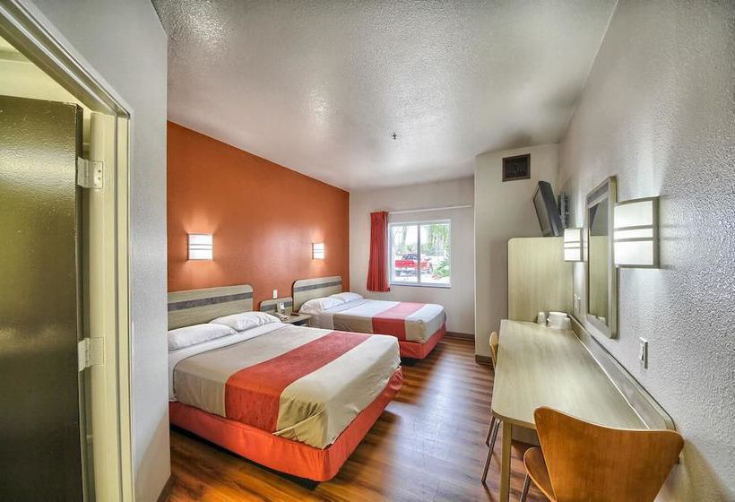 Motel 6 Mission  | Mission | Texas | United States 16