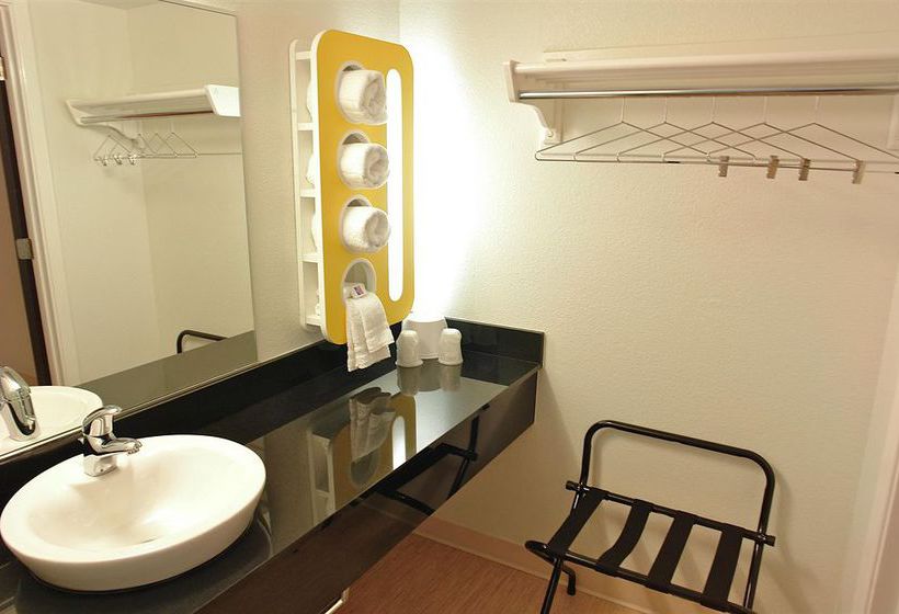 Motel 6 Dallas Northeast  | Dallas | Texas | United States 2