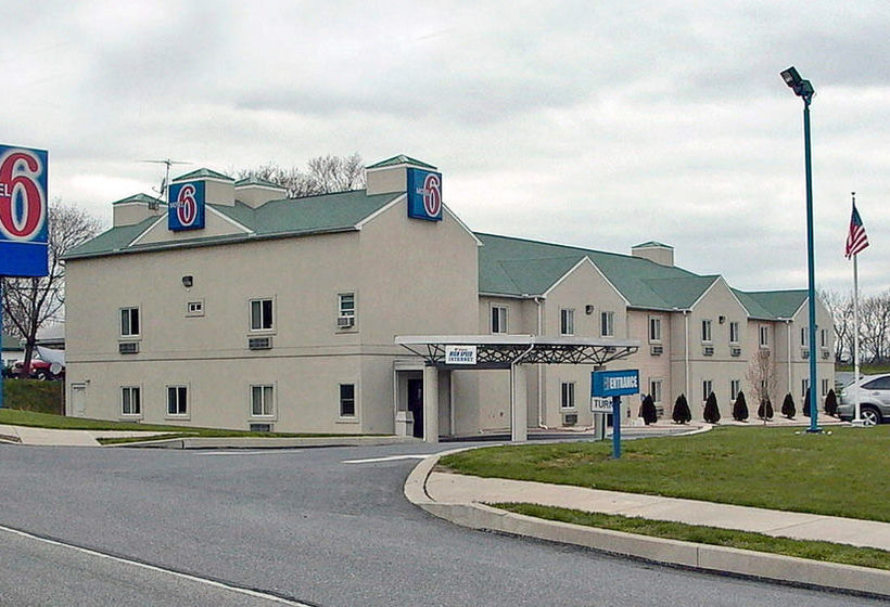 Motel 6 Gordonville 