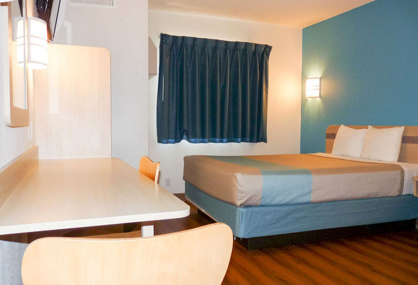 Motel 6 Page  | Page | Arizona | United States 2