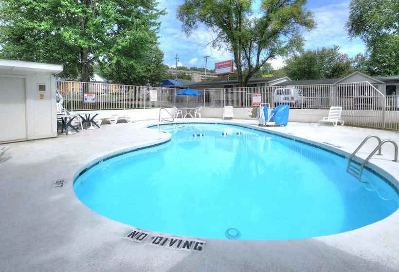 Motel 6 Asheville  | Asheville | North Carolina | United States 14