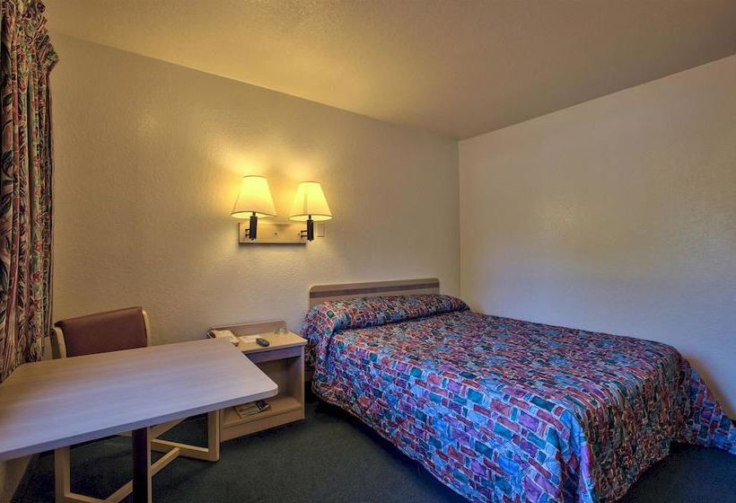 Motel 6 Valdosta - University  | Valdosta | Georgia | United States 6