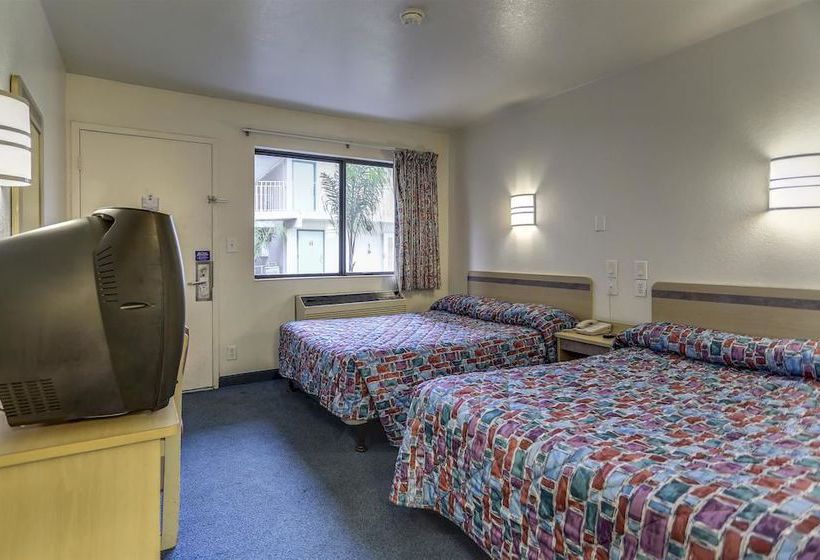 Motel 6 Lake Charles  | Lake Charles | Louisiana | United States 10