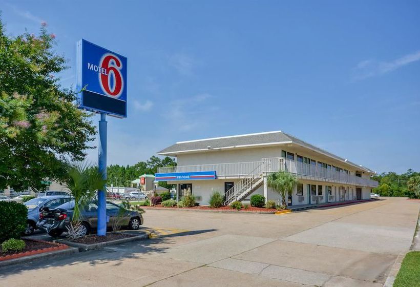 Motel 6 Gulfport Mississippi