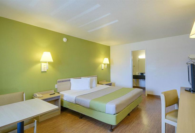 Motel 6 Houston East - Baytown  | Baytown | Texas | United States 11