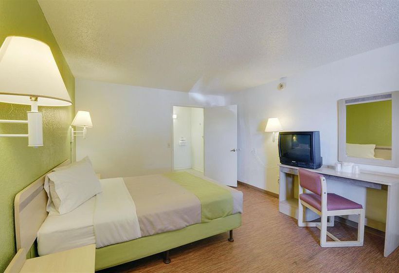 Motel 6 Houston East - Baytown  | Baytown | Texas | United States 15