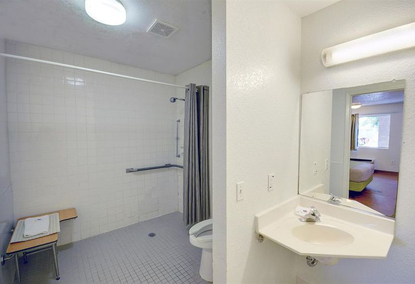 Motel 6 Houston East - Baytown  | Baytown | Texas | United States 19