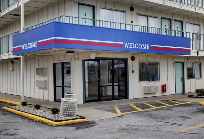 Motel 6 Louisville North - Jeffersonville  | Jeffersonville | Indiana | United States