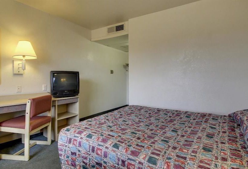 Motel 6 Louisville North - Jeffersonville  | Jeffersonville | Indiana | United States 13