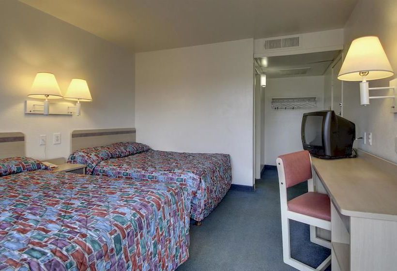 Motel 6 Louisville North - Jeffersonville  | Jeffersonville | Indiana | United States 7