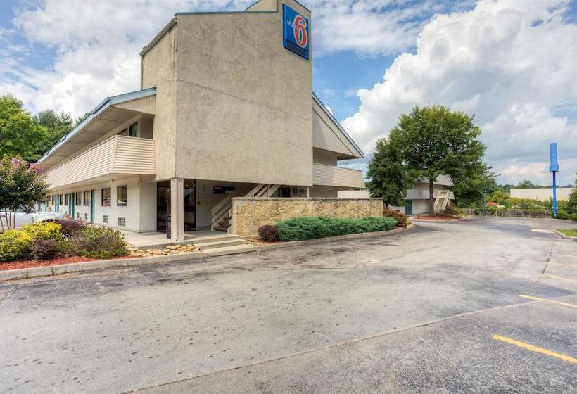 Motel 6 Knoxville North  | Knoxville | Tennessee | United States 3