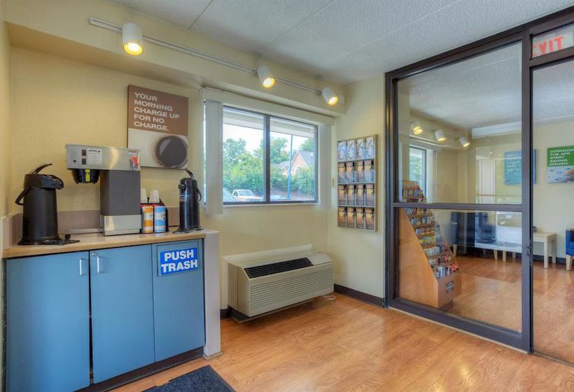 Motel 6 Knoxville North  | Knoxville | Tennessee | United States 4