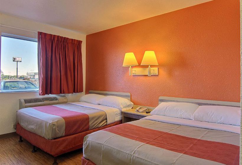 Motel 6 Bismarck  | Bismarck | North Dakota | United States 17