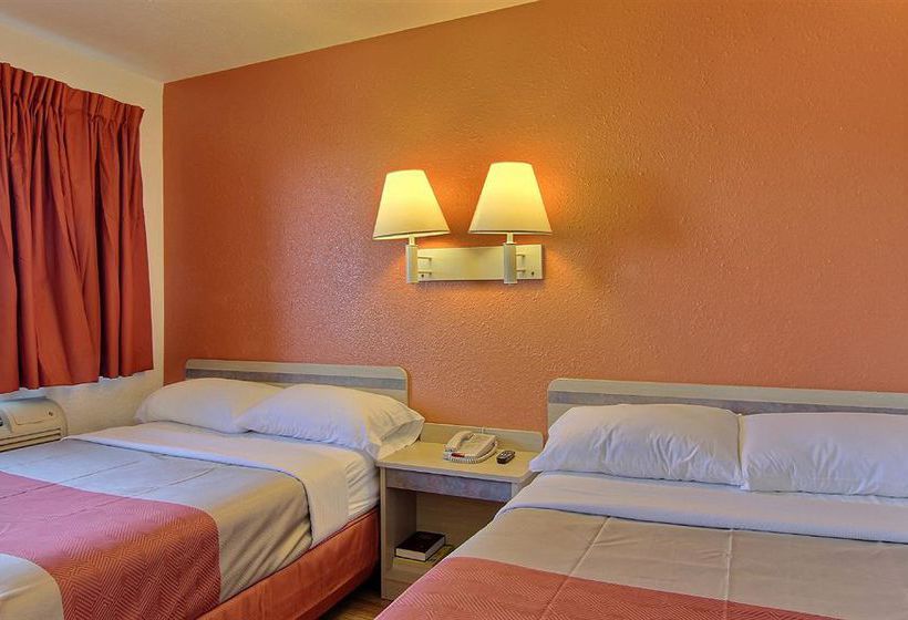 Motel 6 Bismarck  | Bismarck | North Dakota | United States 20