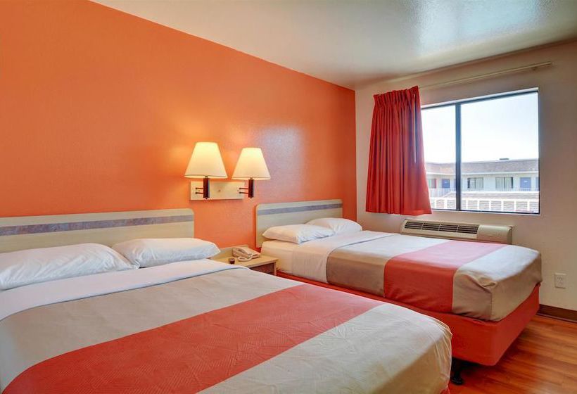 Motel 6 Hartford-windsor Locks  | Windsor Locks | Connecticut | United States 10