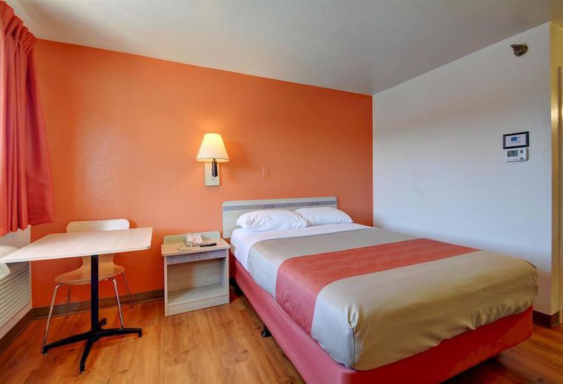 Motel 6 Hartford-windsor Locks  | Windsor Locks | Connecticut | United States 14