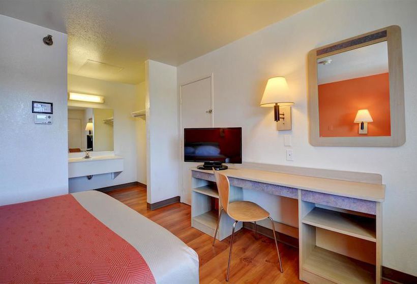 Motel 6 Hartford-windsor Locks  | Windsor Locks | Connecticut | United States 15