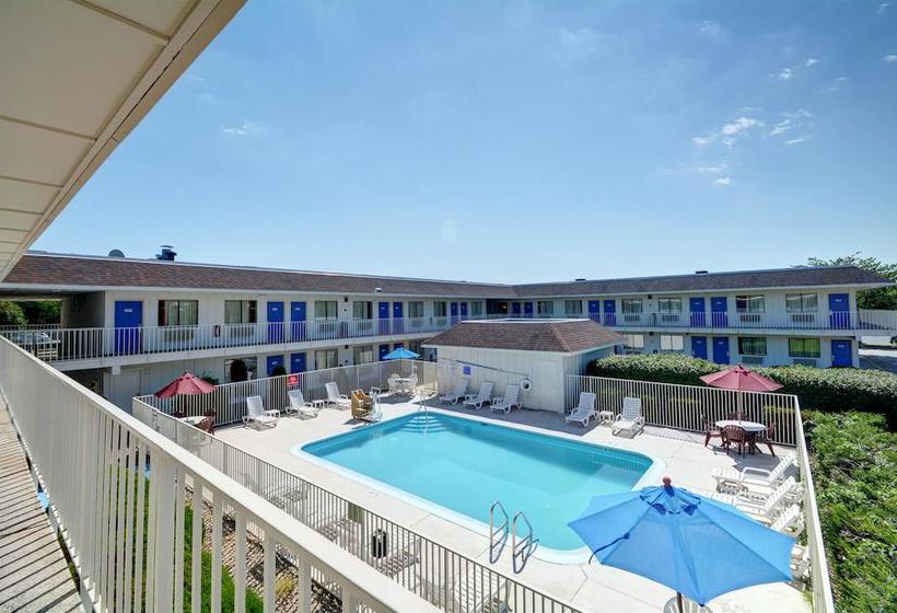 Motel 6 Hartford-windsor Locks  | Windsor Locks | Connecticut | United States 20