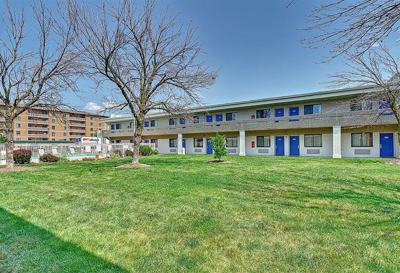 Motel 6 Chicago West - Villa Park  | Villa Park | Illinois | United States 10