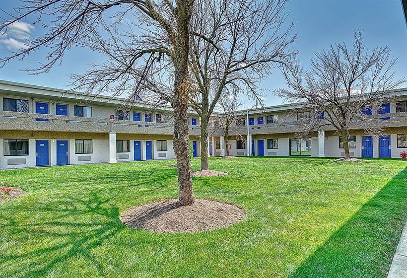 Motel 6 Chicago West - Villa Park  | Villa Park | Illinois | United States 8