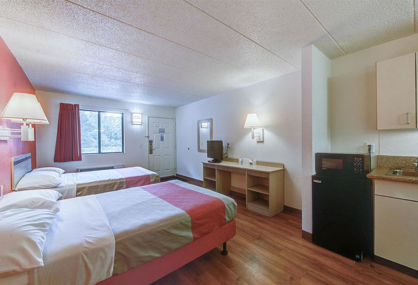 Motel 6 Norfolk  | Norfolk | Virginia | United States 11