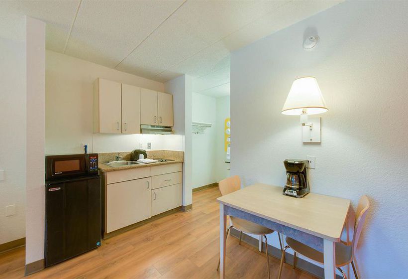 Motel 6 Norfolk  | Norfolk | Virginia | United States 8