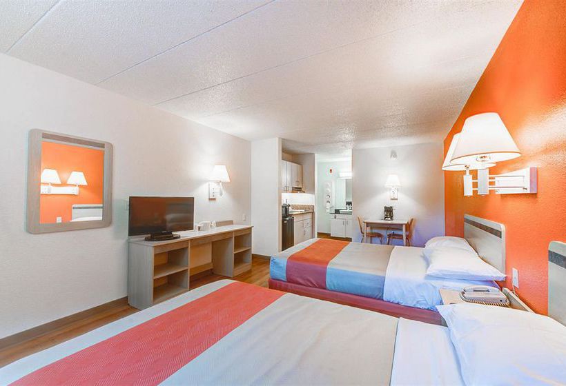 Motel 6 Norfolk  | Norfolk | Virginia | United States 9