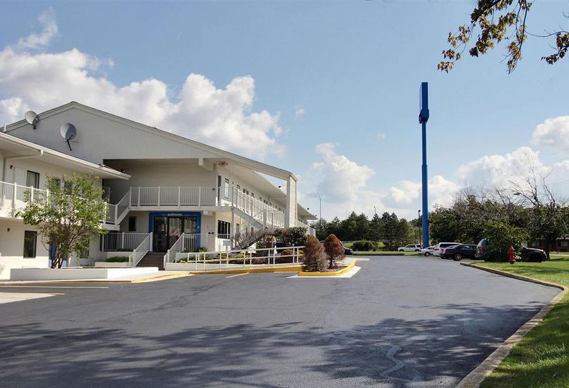 Motel 6 Cleveland - Middleburg Heights 