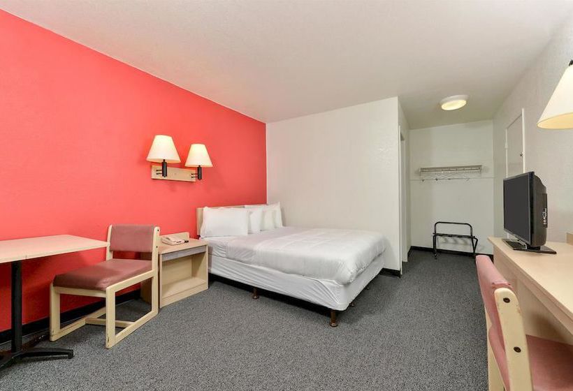 Motel 6 Anderson  | Anderson | Indiana | United States 8