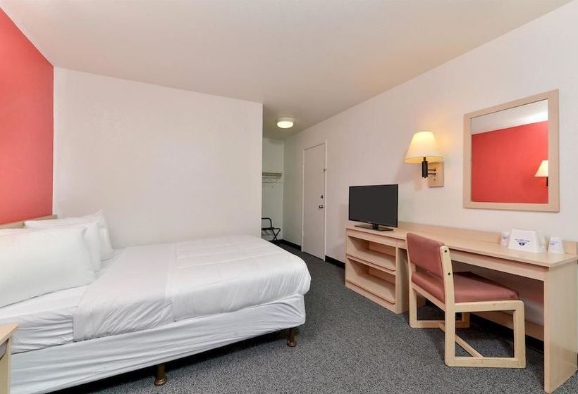 Motel 6 Anderson  | Anderson | Indiana | United States 9