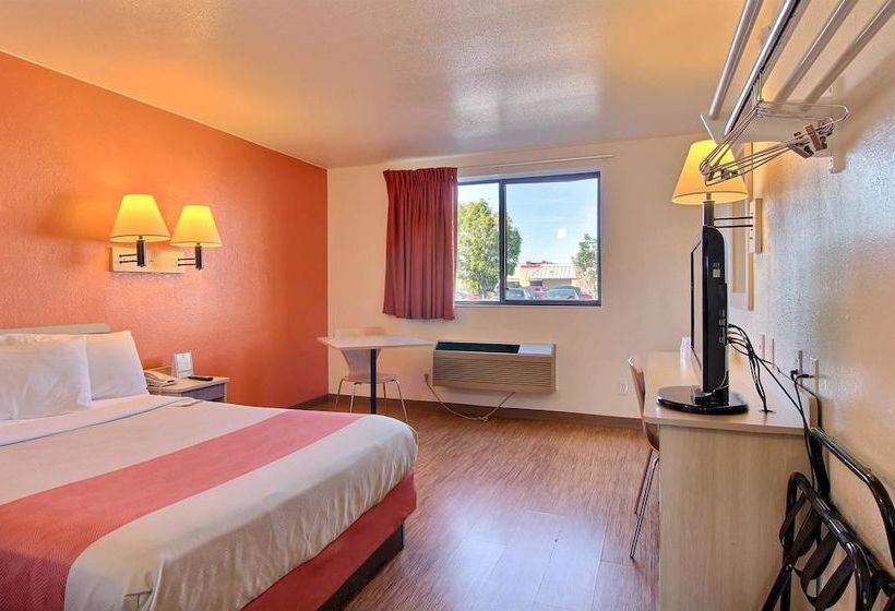 Motel 6 Fargo North  | Fargo | North Dakota | United States 15