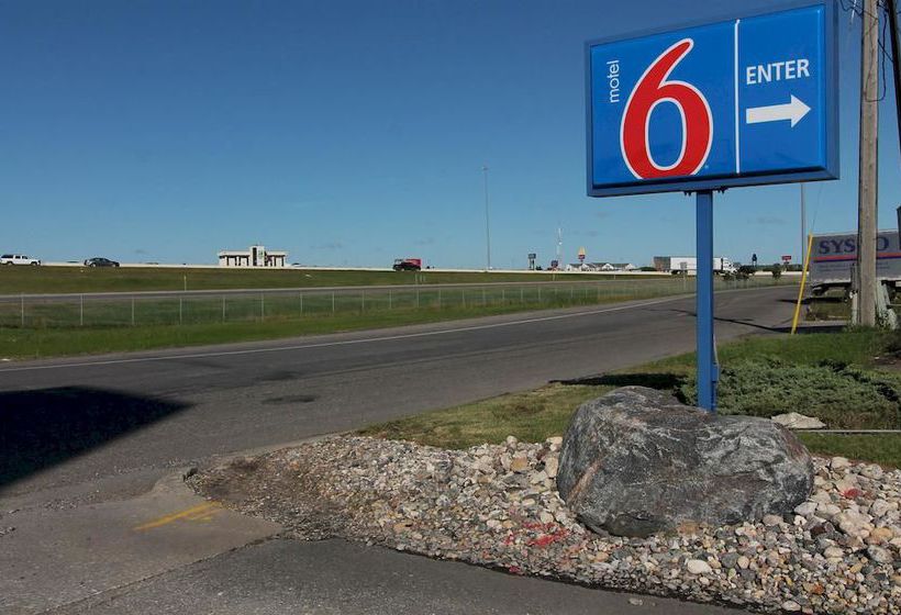 Motel 6 Fargo North  | Fargo | North Dakota | United States 4